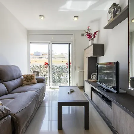 شقة Poseidon Bonito Y Cuidado Apartamento Con Wifi Gratis